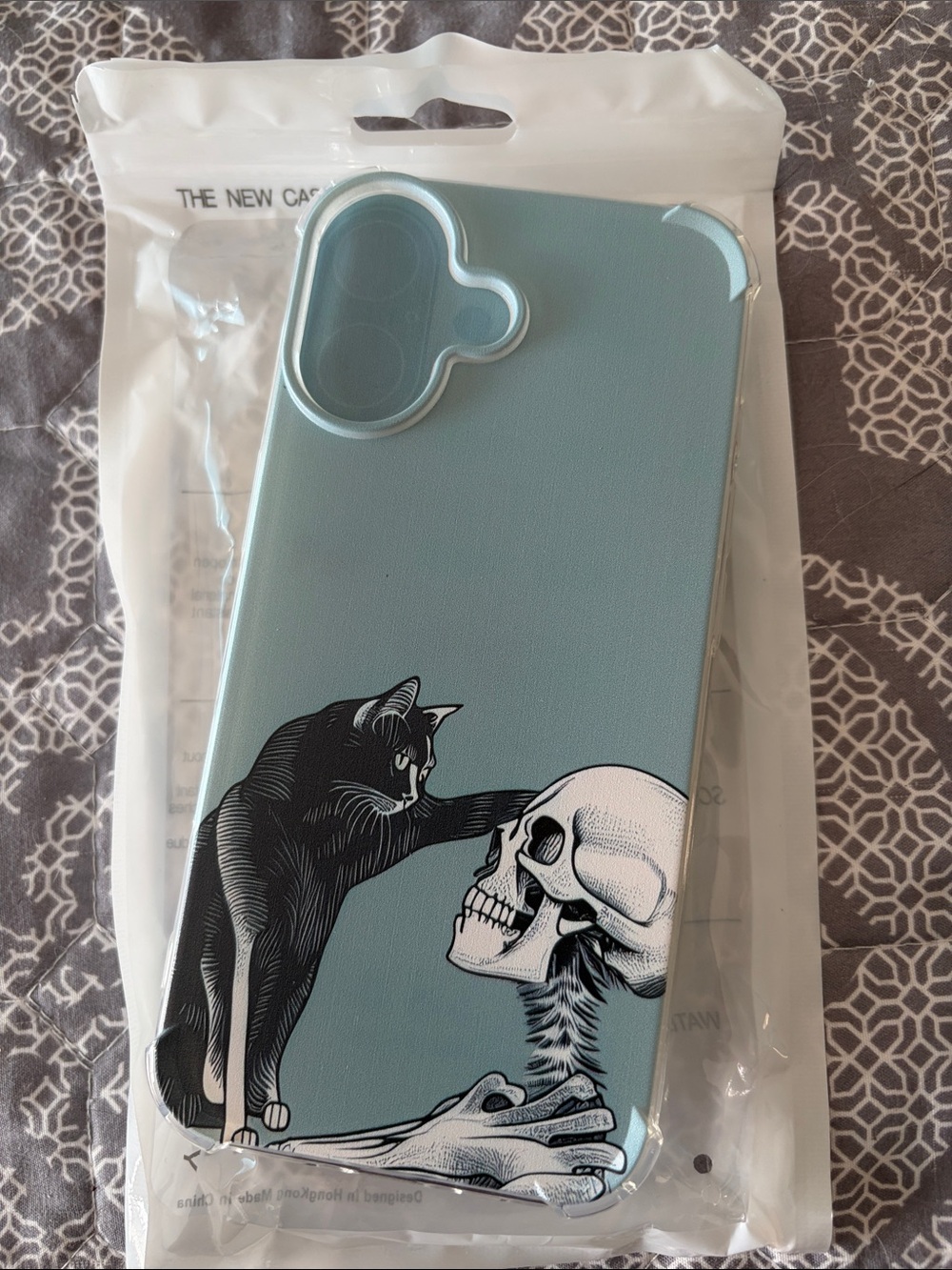 Cat & Skull Designer iPhone 17 Case